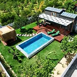 Holiday home Sb Garden *