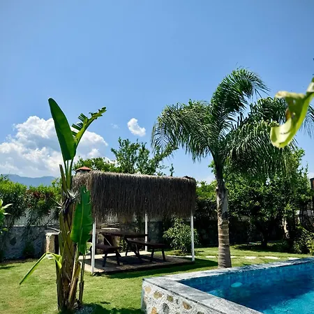 Sb Garden Nyaraló