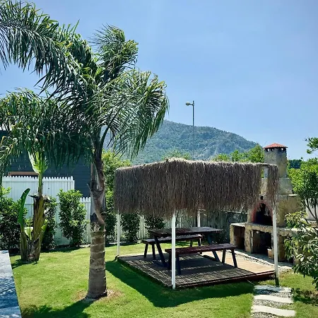 Sb Garden Nyaraló *